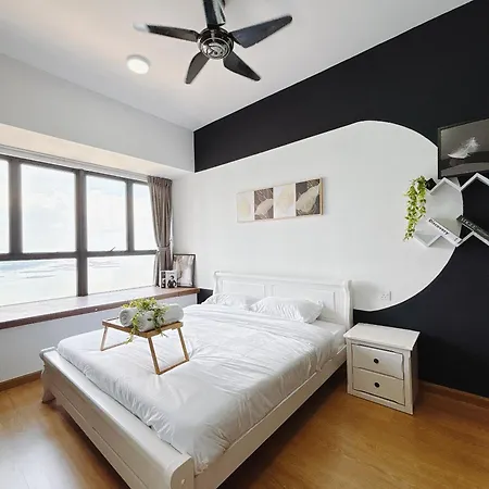 Country Garden Danga Bay By Lions Bay Apartment Johor Bahru Room photo