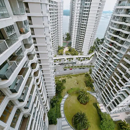 Country Garden Danga Bay By Lions Bay Apartment Johor Bahru Room photo
