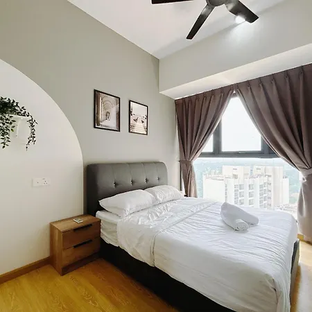 Country Garden Danga Bay By Lions Bay Apartment Johor Bahru Room photo