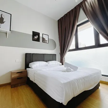 Country Garden Danga Bay By Lions Bay Apartment Johor Bahru Room photo
