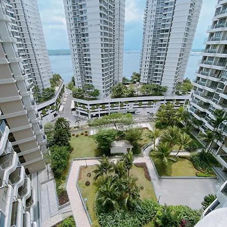 Country Garden Danga Bay By Lions Bay Apartment Johor Bahru Room photo