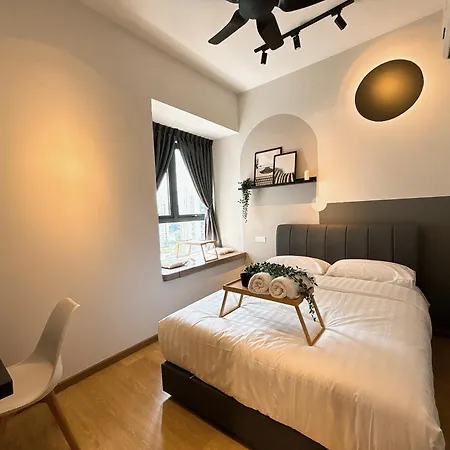 Country Garden Danga Bay By Lions Bay Apartment Johor Bahru Room photo