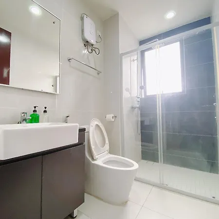 Country Garden Danga Bay By Lions Bay Apartment Johor Bahru Room photo