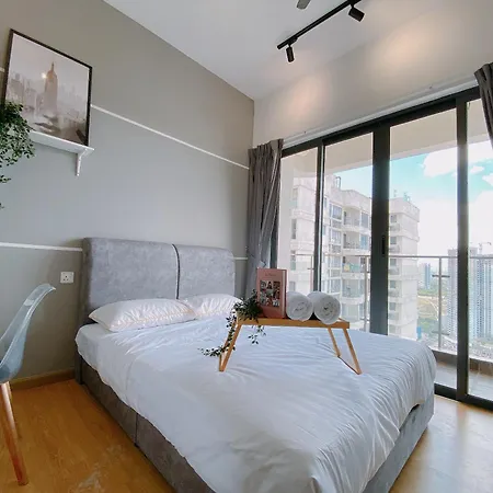 Country Garden Danga Bay By Lions Bay Apartment Johor Bahru Room photo