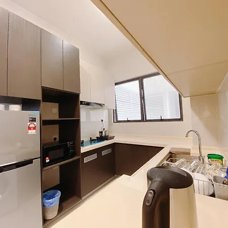Country Garden Danga Bay By Lions Bay Apartment Johor Bahru Room photo