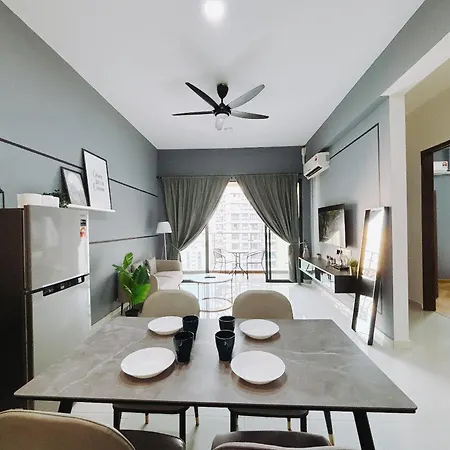 Country Garden Danga Bay By Lions Bay Apartment Johor Bahru Room photo