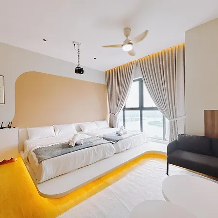 Country Garden Danga Bay By Lions Bay Apartment Johor Bahru Room photo