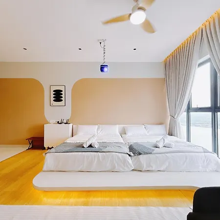 Country Garden Danga Bay By Lions Bay Apartment Johor Bahru Room photo