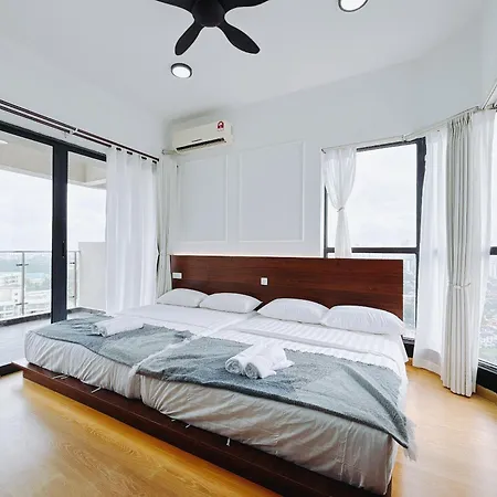 Country Garden Danga Bay By Lions Bay Apartment Johor Bahru Room photo