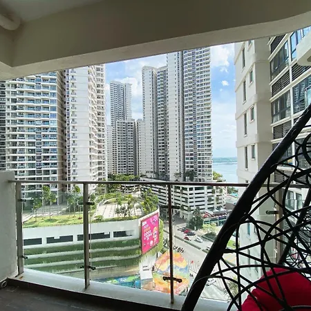 Country Garden Danga Bay By Lions Bay Apartment Johor Bahru Room photo