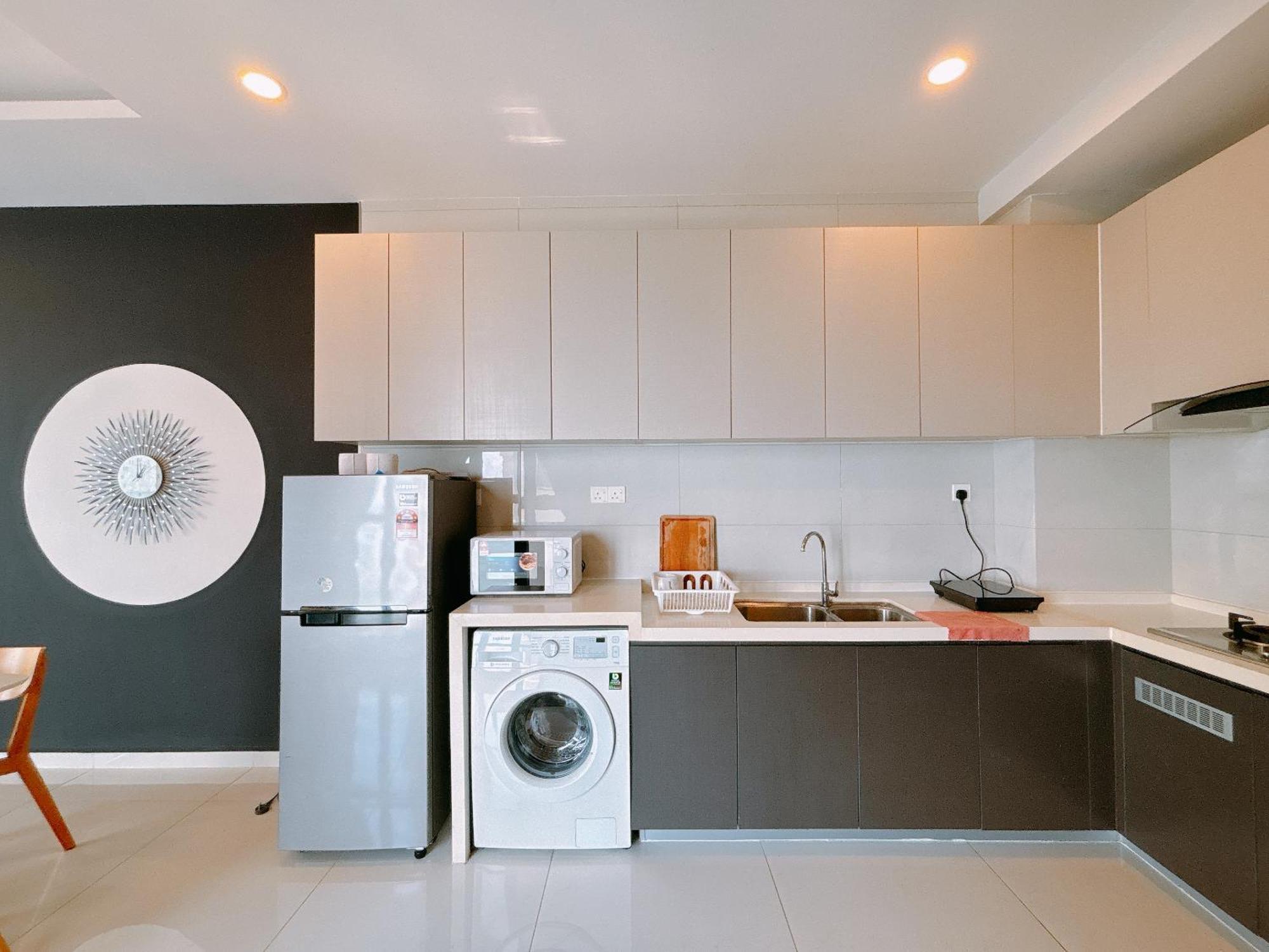 Country Garden Danga Bay By Lions Bay Apartment