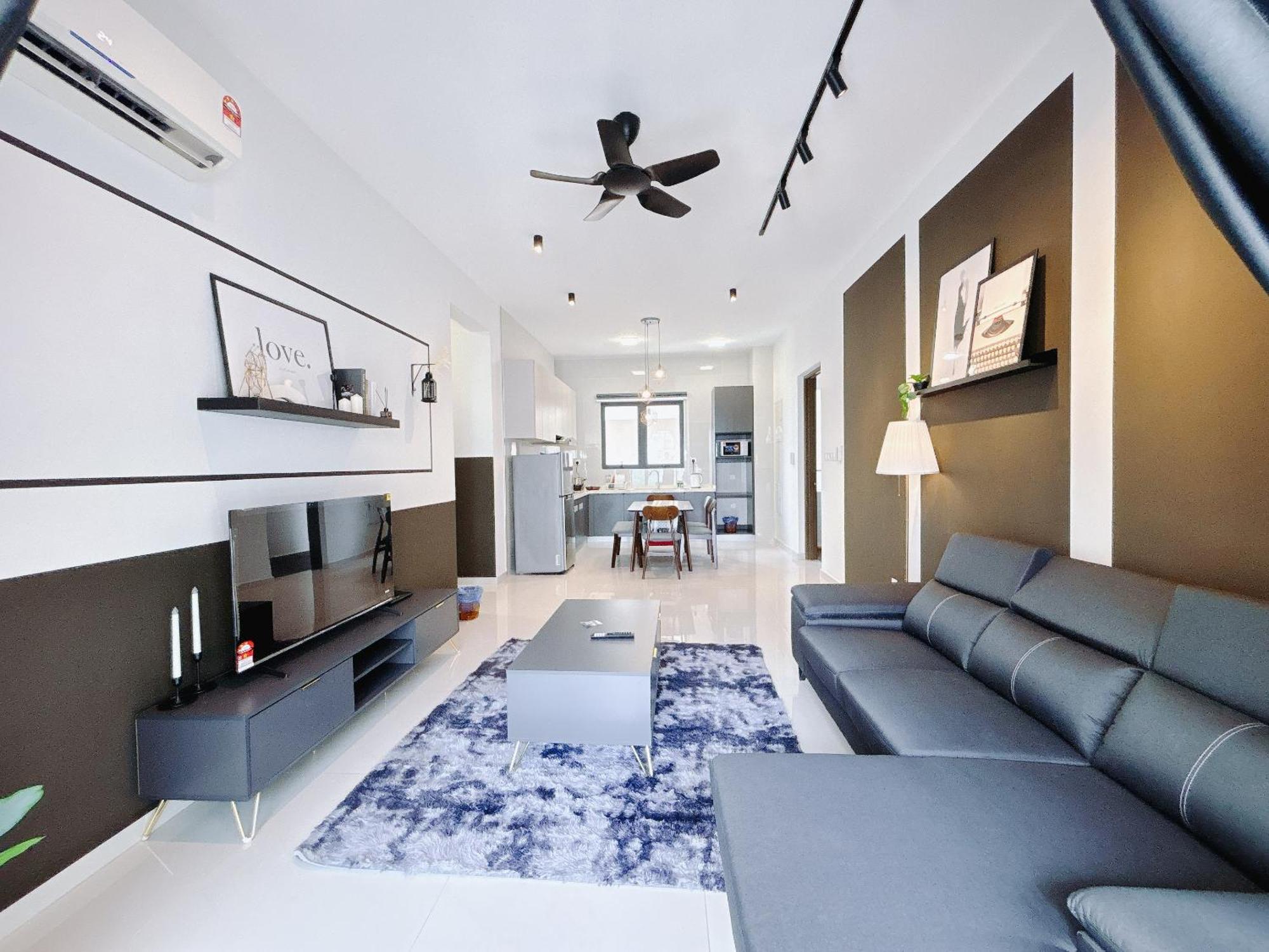 Apartment Country Garden Danga Bay By Lions Bay Johor Bahru