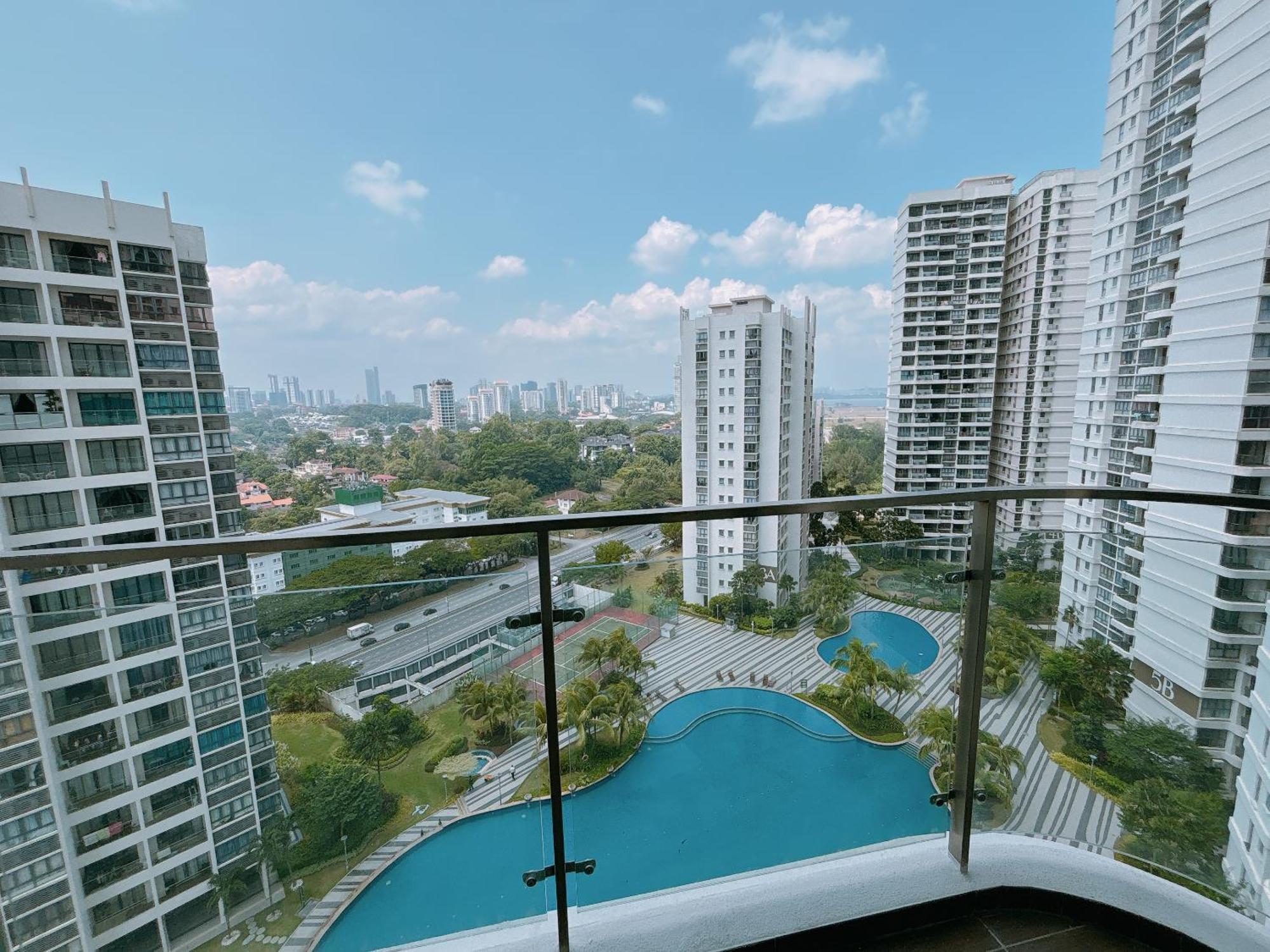Apartment Country Garden Danga Bay By Lions Bay Johor Bahru