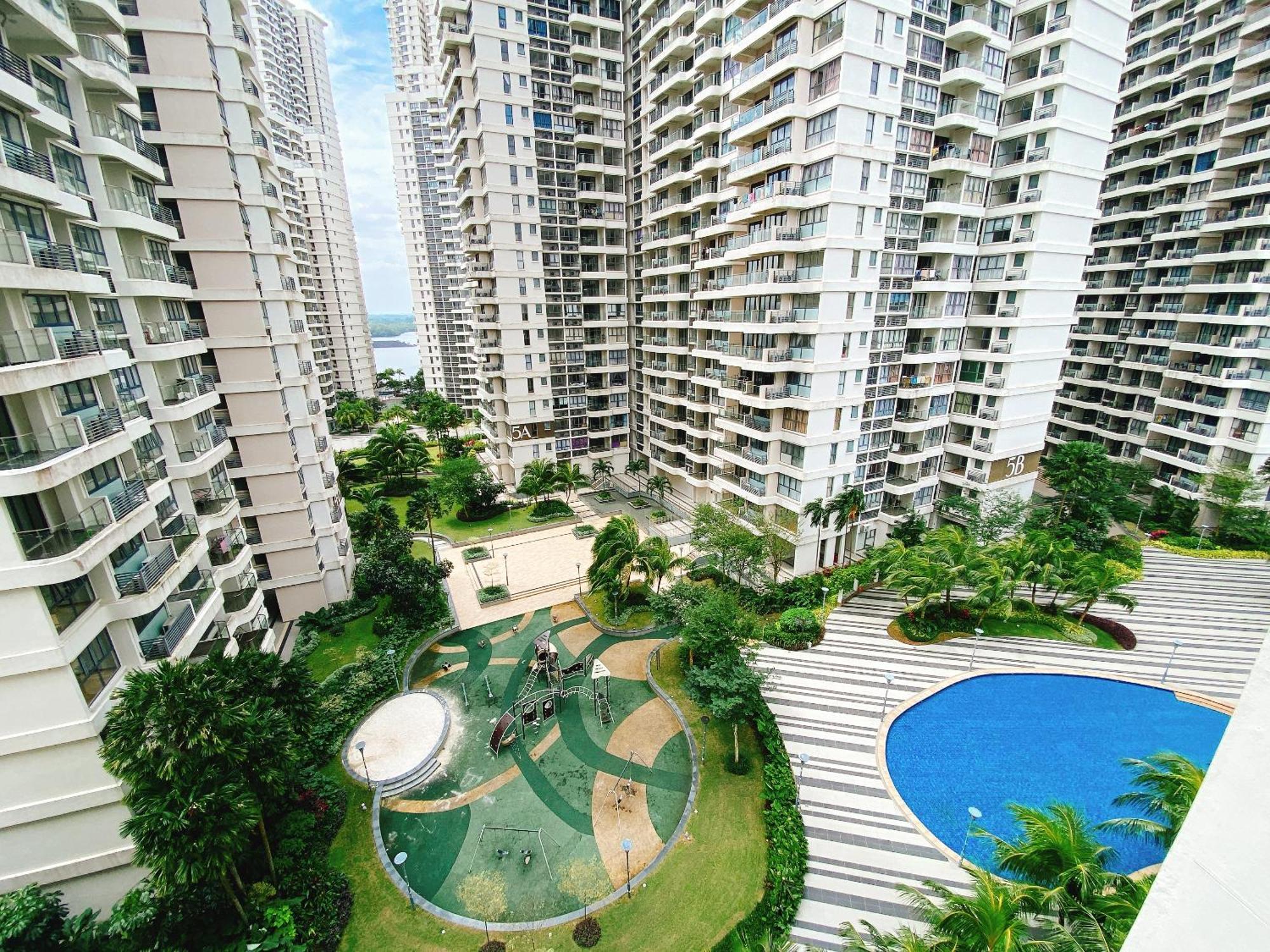 Country Garden Danga Bay By Lions Bay * Johor Bahru