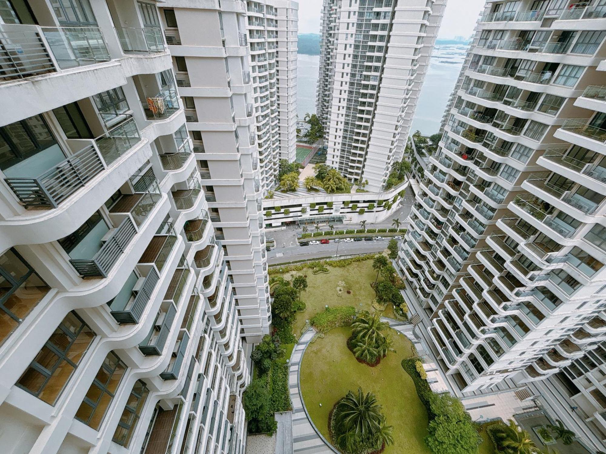 Apartment Country Garden Danga Bay By Lions Bay Johor Bahru